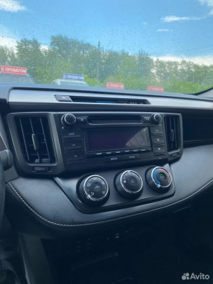 Toyota RAV4 2.0 MT, 2018