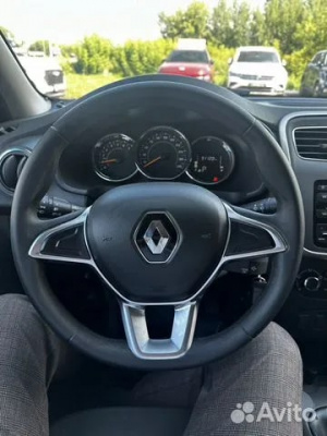 Renault Logan Stepway 1.6 AT, 2019